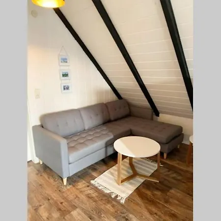 Nr. 3 - Leuchttuermchen *