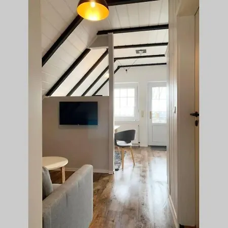 Nr. 3 - Leuchttuermchen * Werdum