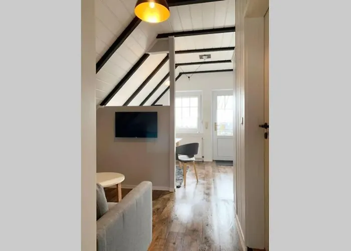 Nr. 3 - Leuchttuermchen * Werdum